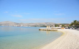 Pláž Copacabana - Okrug Gornji