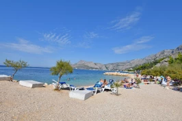 Pláž Nemira - Omiš