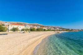 Pláž v Grljevac - Podstrana