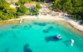 Pláž Žrnovska Banja - Ostrov Korčula