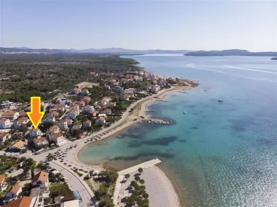 Umístění domu z leteckého pohledu.