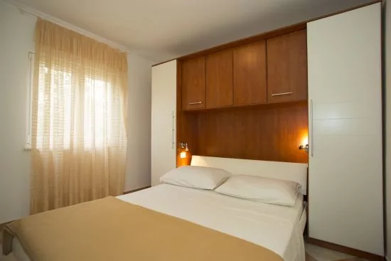 Apartmán Střední Dalmácie - Okrug Gornji DA 3329 N1