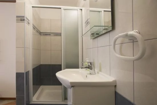 Apartmán Střední Dalmácie - Okrug Gornji DA 3329 N1