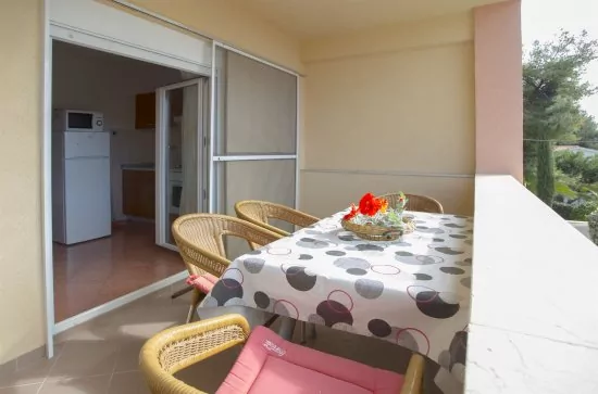 Apartmán Střední Dalmácie - Okrug Gornji DA 3329 N2