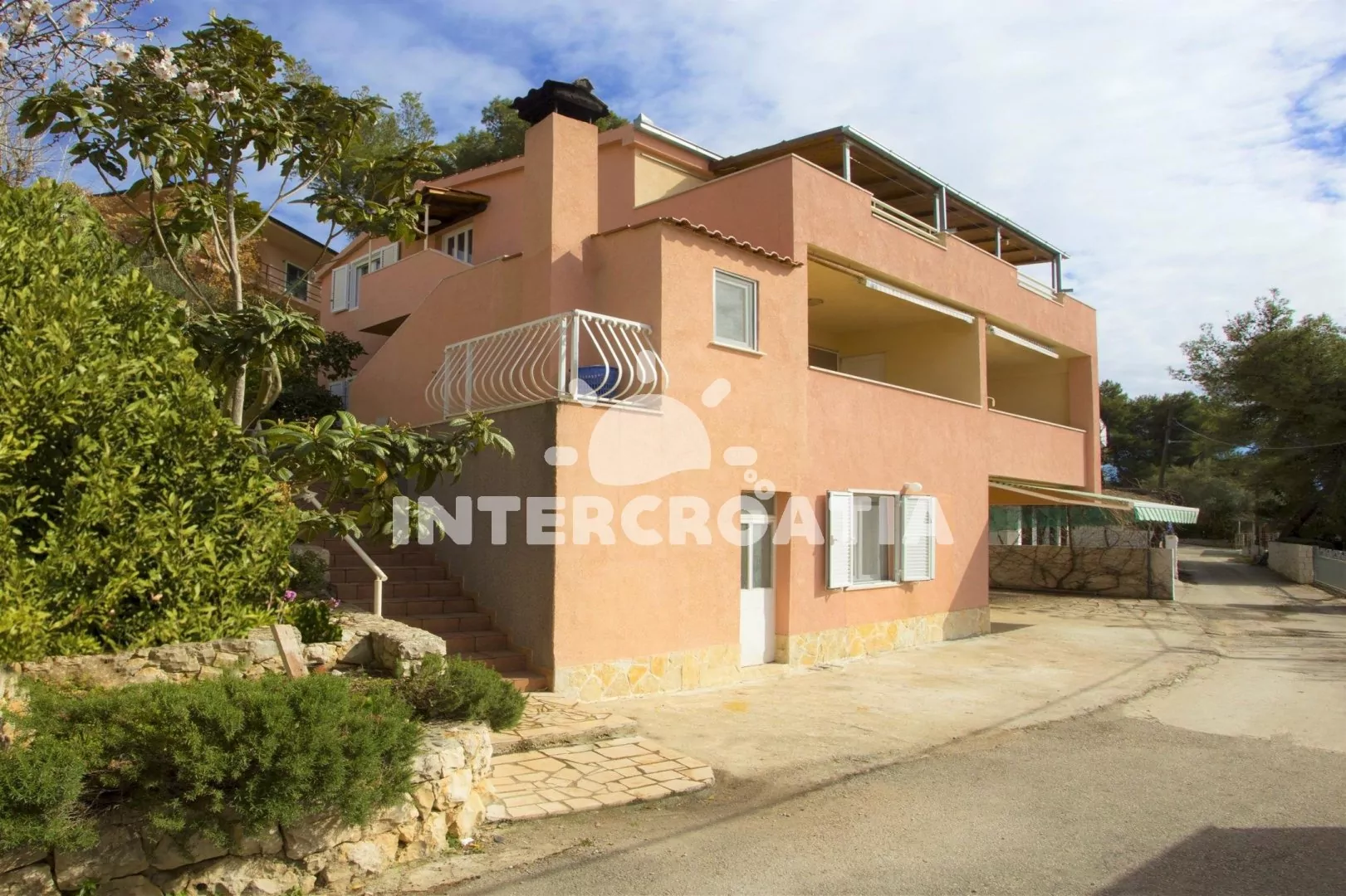 Apartmán Střední Dalmácie - Okrug Gornji DA 3329 N2