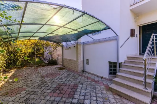 Apartmán Střední Dalmácie - Okrug Donji DA 3330 N1