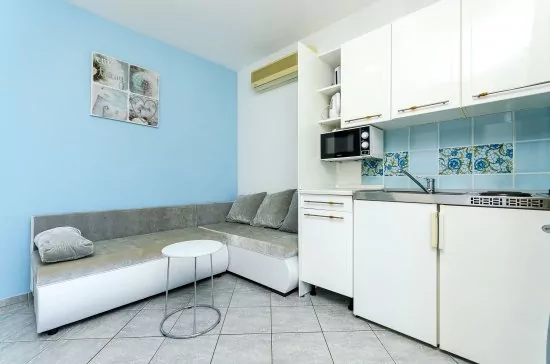 Apartmán Střední Dalmácie - Okrug Donji DA 3330 N1