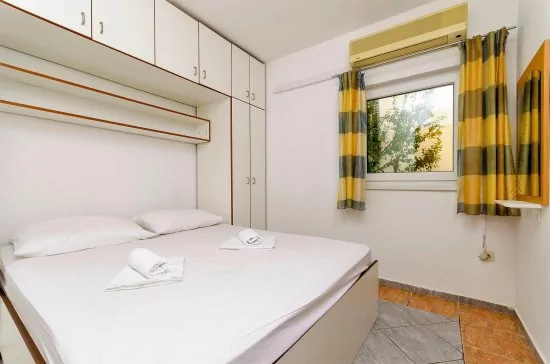 Apartmán Střední Dalmácie - Okrug Donji DA 3330 N1