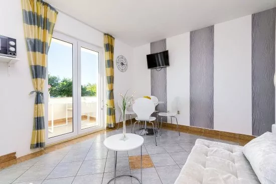 Apartmán Střední Dalmácie - Okrug Donji DA 3330 N3