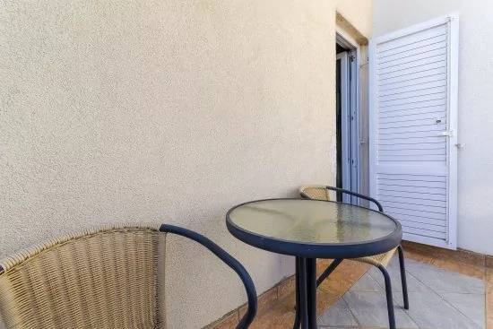 Apartmán Střední Dalmácie - Okrug Donji DA 3330 N3