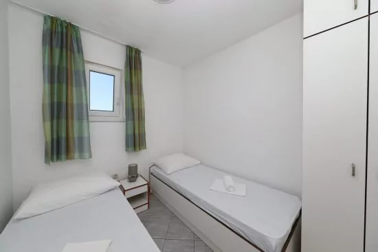 Apartmán Střední Dalmácie - Okrug Donji DA 3330 N3