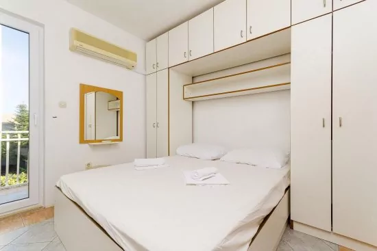 Apartmán Střední Dalmácie - Okrug Donji DA 3330 N3