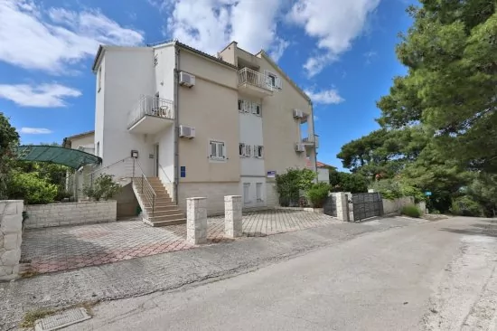 Apartmán Střední Dalmácie - Okrug Donji DA 3330 N5