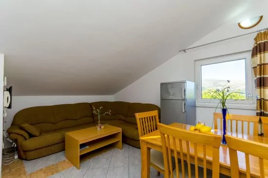 Apartmán Střední Dalmácie - Okrug Donji DA 3330 N5