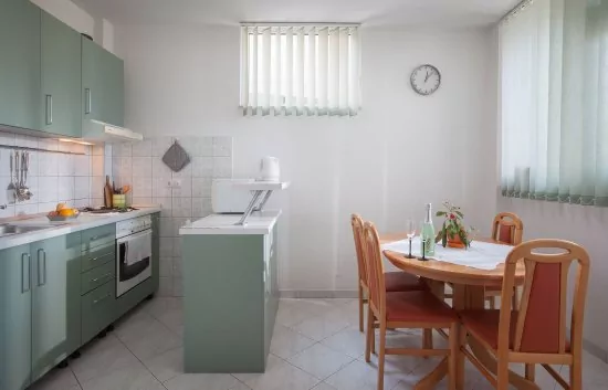 Apartmán Střední Dalmácie - Baška Voda DA 2107 N1