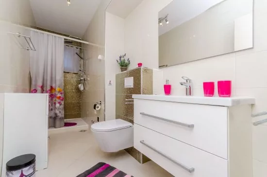 Apartmán Střední Dalmácie - Okrug Gornji DA 3331 N1