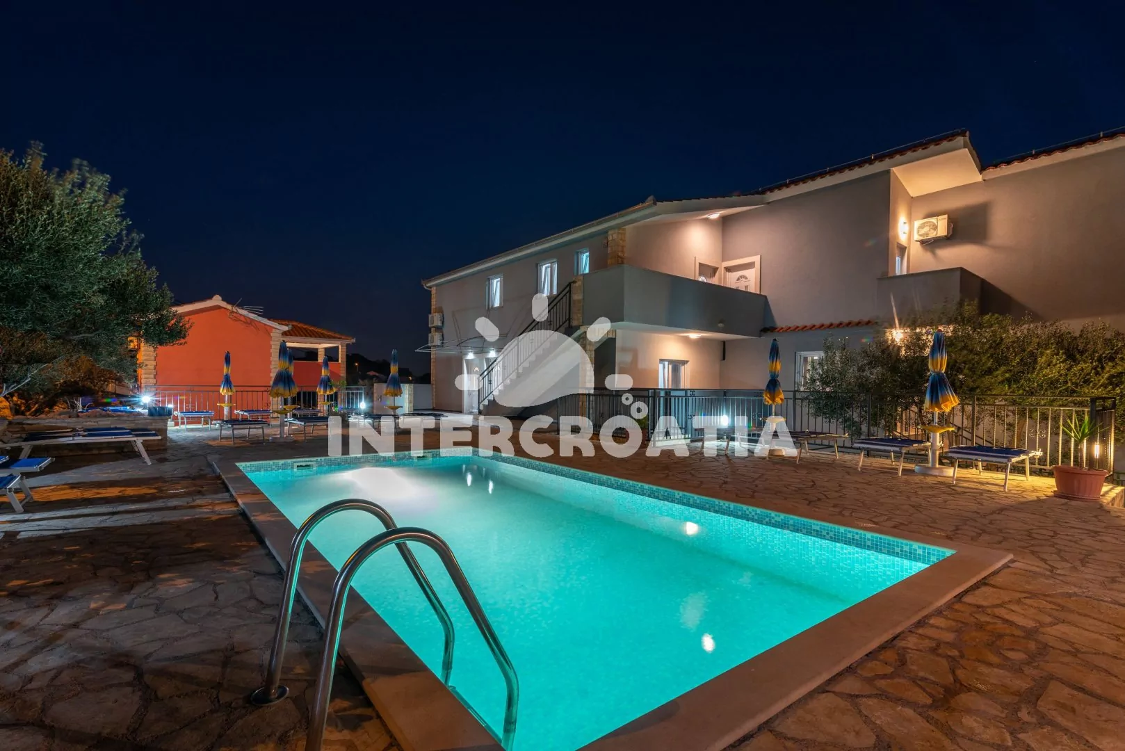 Apartmán Střední Dalmácie - Seget Donji DA 3232 N2