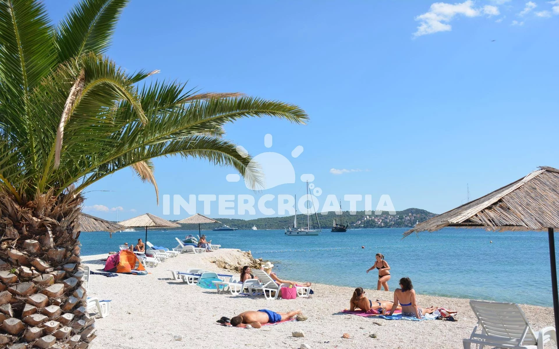 Apartmán Střední Dalmácie - Seget Donji DA 3232 N2