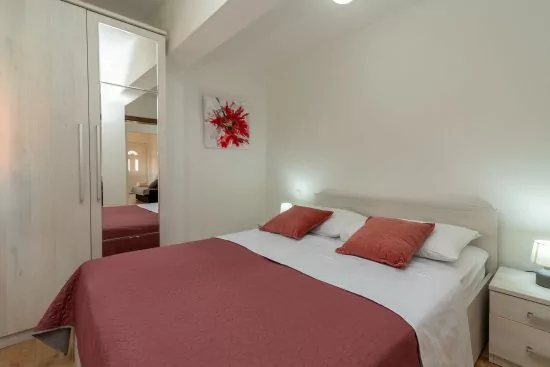 Apartmán Střední Dalmácie - Seget Donji DA 3232 N3