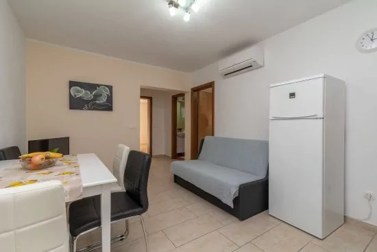 Apartmán Střední Dalmácie - Seget Donji DA 3232 N4