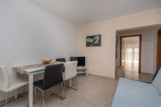 Apartmán Střední Dalmácie - Seget Donji DA 3232 N4