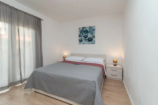 Apartmán Střední Dalmácie - Seget Donji DA 3232 N4
