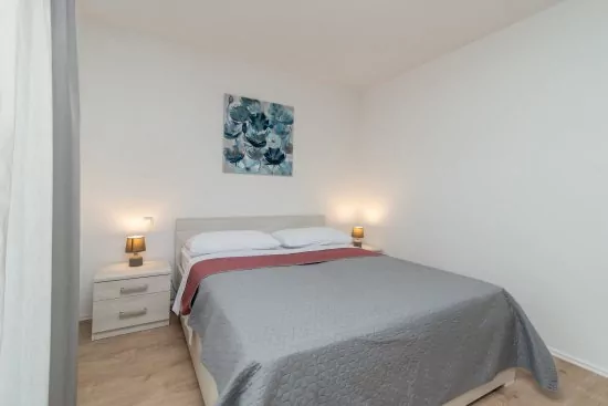 Apartmán Střední Dalmácie - Seget Donji DA 3232 N4