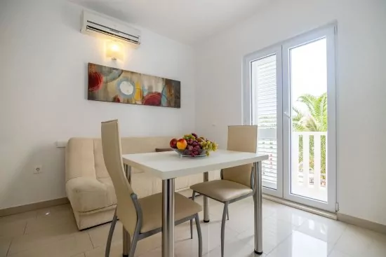 Apartmán Střední Dalmácie - Okrug Gornji DA 3332 N1