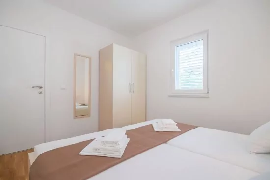 Apartmán Střední Dalmácie - Okrug Gornji DA 3332 N1
