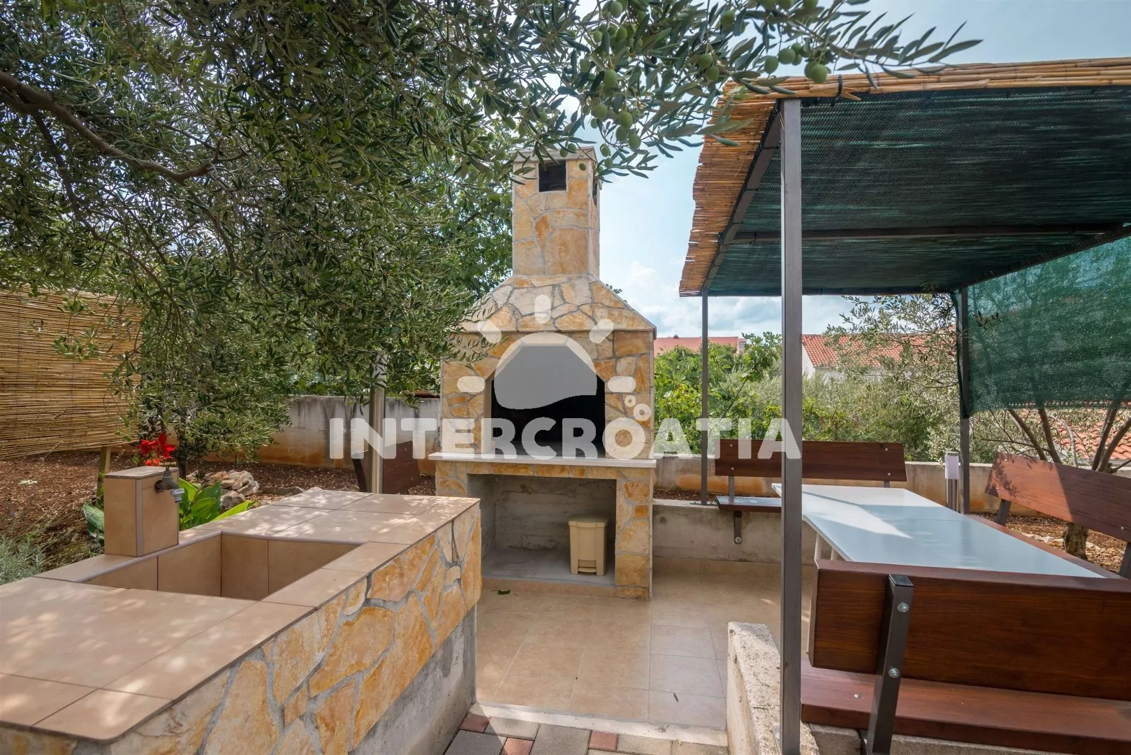 Apartmán Střední Dalmácie - Okrug Gornji DA 3332 N3