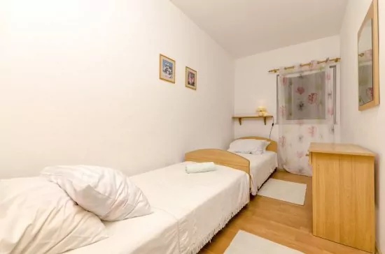 Apartmán Ostrov Hvar - Ivan Dolac OS 2013 N2