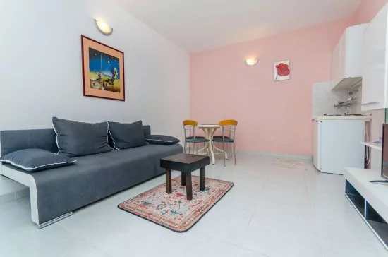 Apartmán Střední Dalmácie - Okrug Donji DA 3333 N3