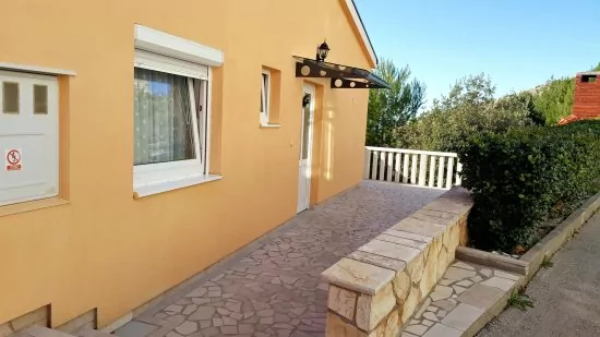 Apartmán Střední Dalmácie - Staniči DA 2610 N2