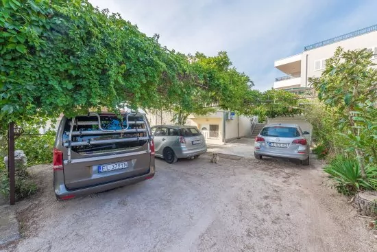 Apartmán Střední Dalmácie - Okrug Gornji DA 3334 N1