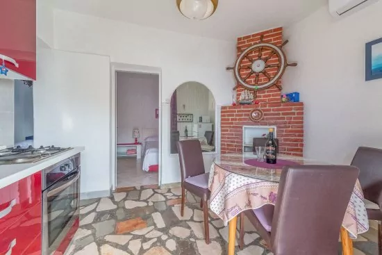 Apartmán Střední Dalmácie - Okrug Gornji DA 3334 N2
