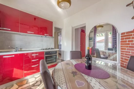 Apartmán Střední Dalmácie - Okrug Gornji DA 3334 N2