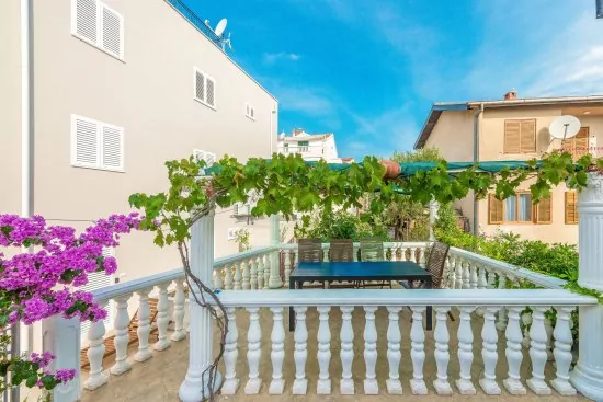 Apartmán Střední Dalmácie - Okrug Gornji DA 3334 N3