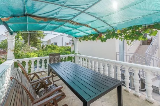 Apartmán Střední Dalmácie - Okrug Gornji DA 3334 N3