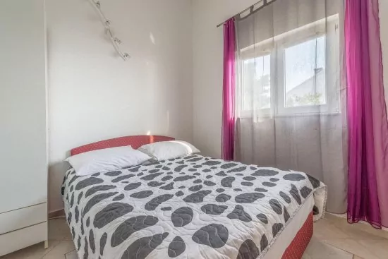 Apartmán Střední Dalmácie - Okrug Gornji DA 3334 N3