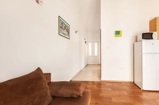 Apartmán Střední Dalmácie - Okrug Gornji DA 3335 N2