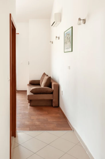 Apartmán Střední Dalmácie - Okrug Gornji DA 3335 N2