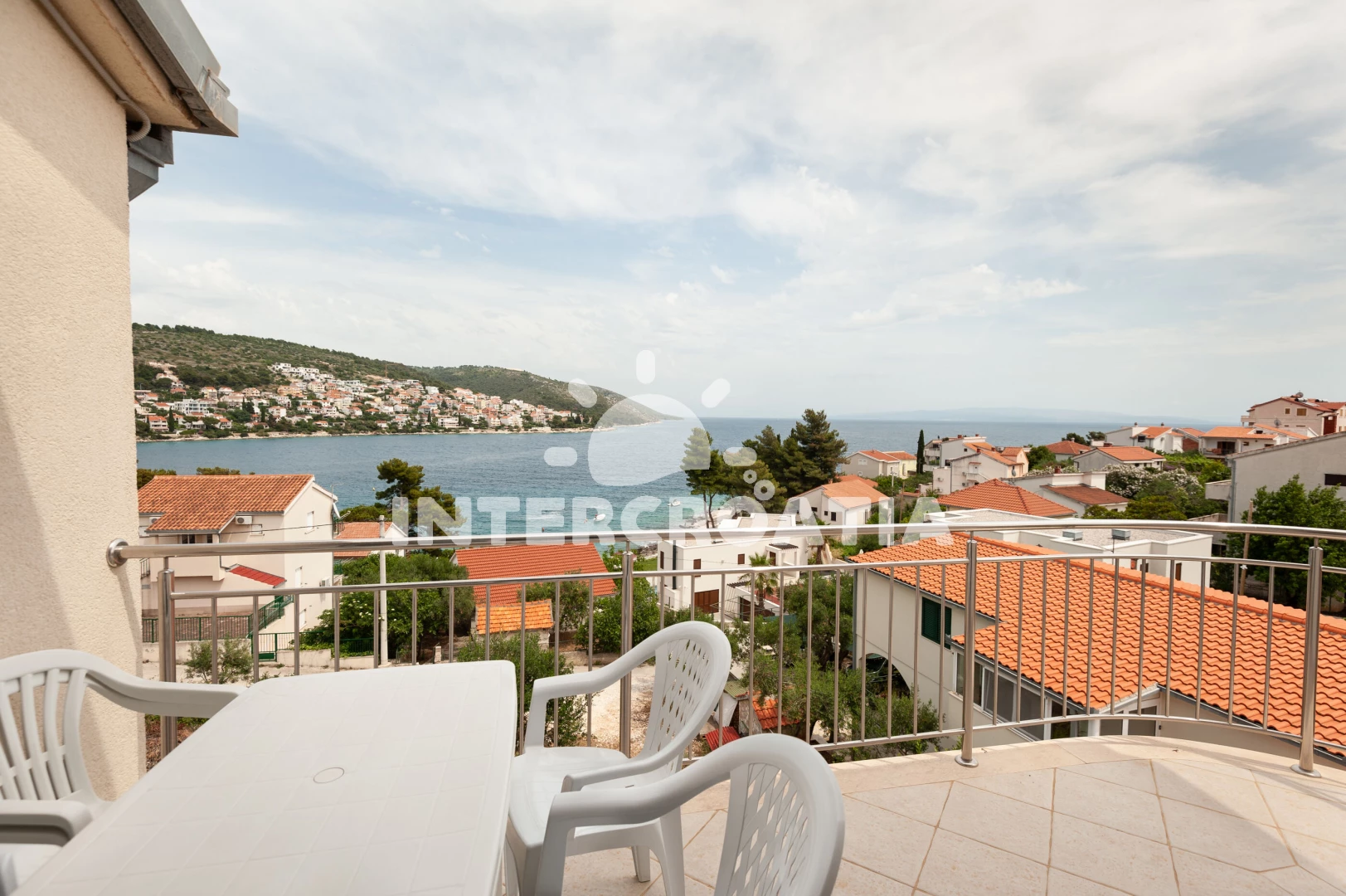 Apartmán Střední Dalmácie - Okrug Gornji DA 3335 N2