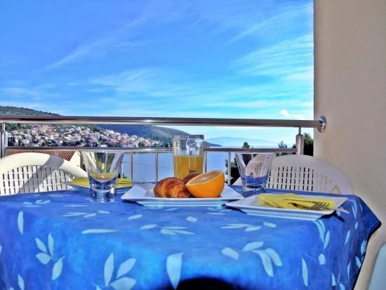 Apartmán Střední Dalmácie - Okrug Gornji DA 3335 N3