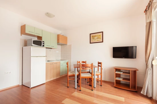 Apartmán Střední Dalmácie - Okrug Gornji DA 3335 N3