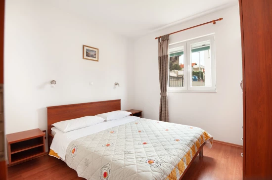 Apartmán Střední Dalmácie - Okrug Gornji DA 3335 N3