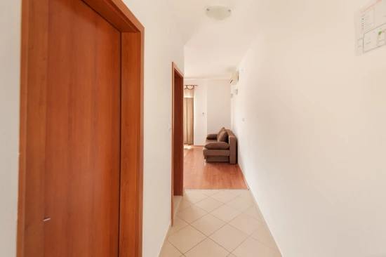 Apartmán Střední Dalmácie - Okrug Gornji DA 3335 N3