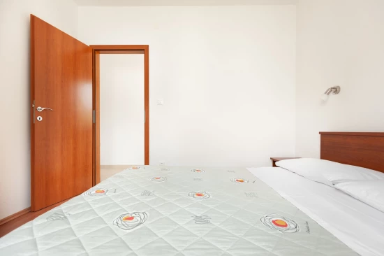 Apartmán Střední Dalmácie - Okrug Gornji DA 3335 N3