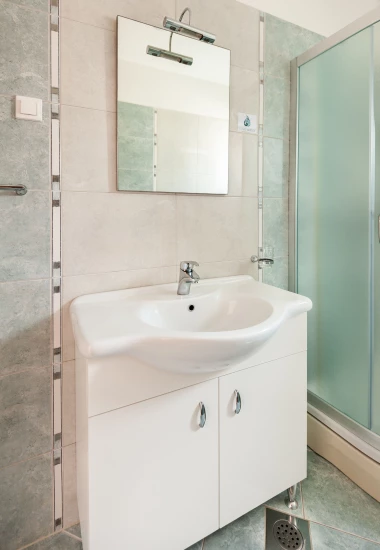 Apartmán Střední Dalmácie - Okrug Gornji DA 3335 N3