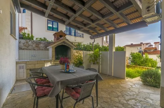 Apartmán Střední Dalmácie - Okrug Gornji DA 3336 N2