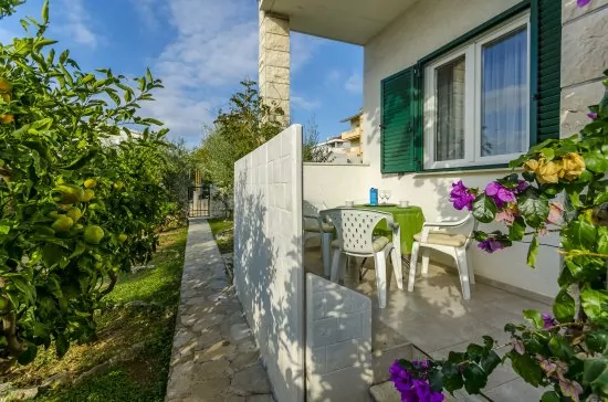 Apartmán Střední Dalmácie - Okrug Gornji DA 3336 N3